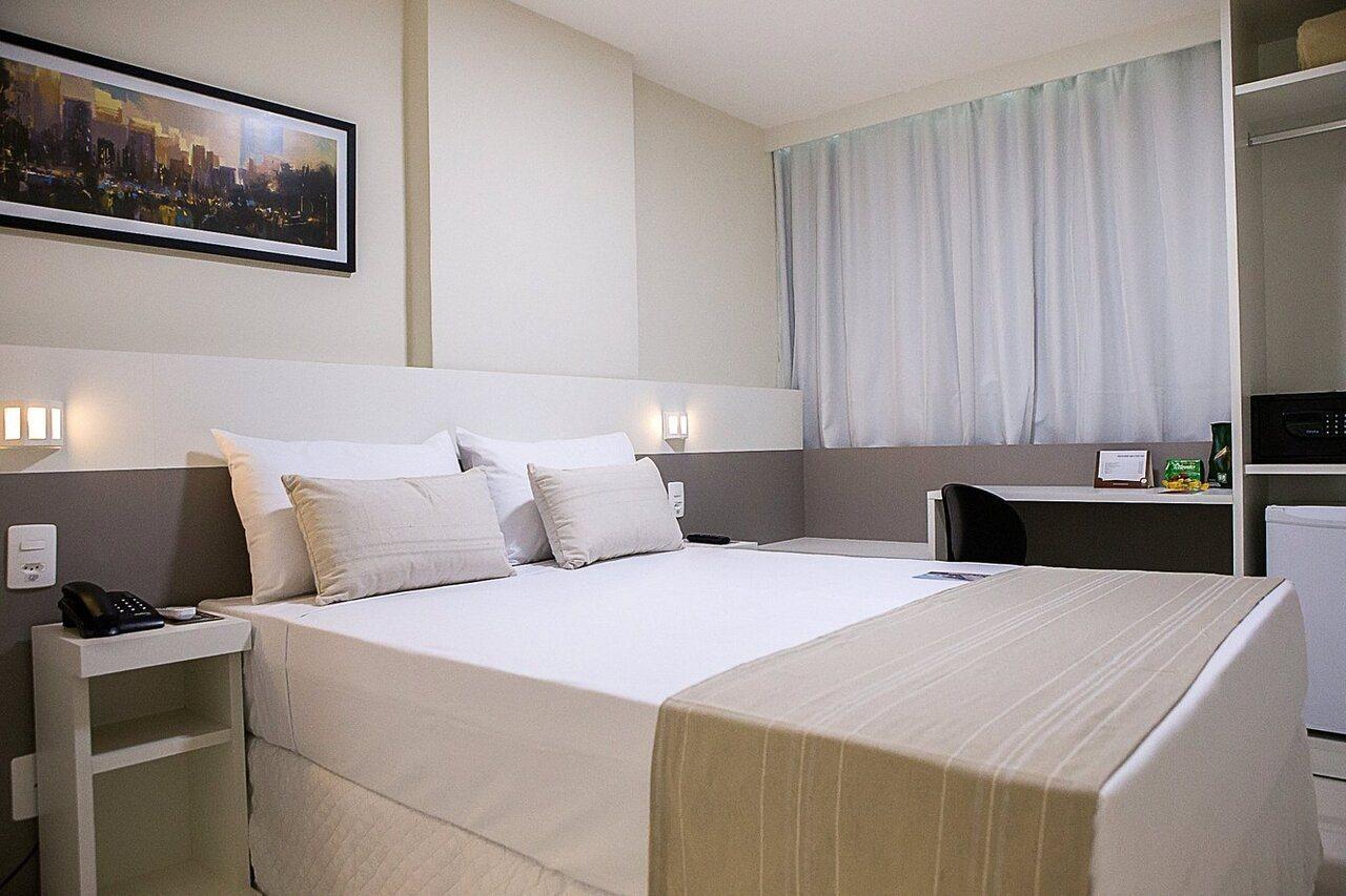Bristol Easy Uba Hotel Екстер'єр фото