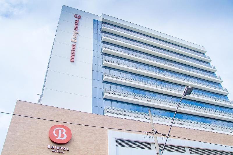 Bristol Easy Uba Hotel Екстер'єр фото