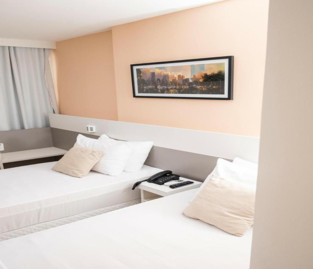 Bristol Easy Uba Hotel Екстер'єр фото